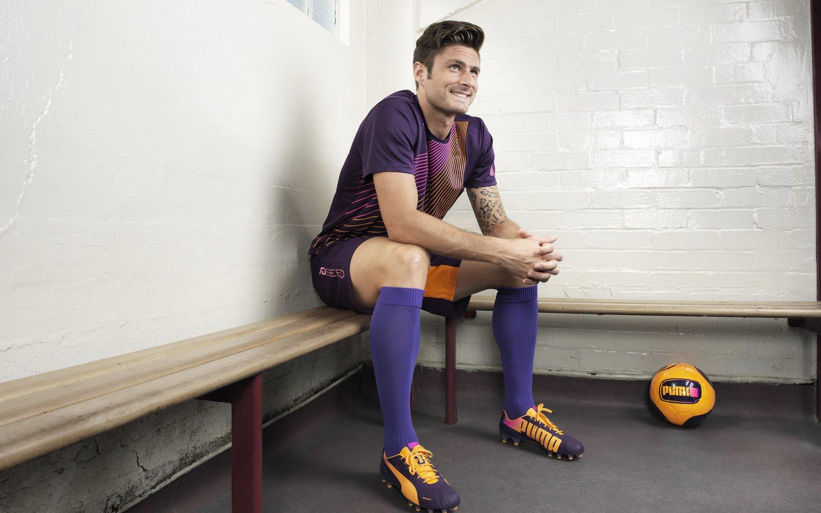 爱游戏app_早报主场连捷跻身前五，滕氏曼联步入正轨？