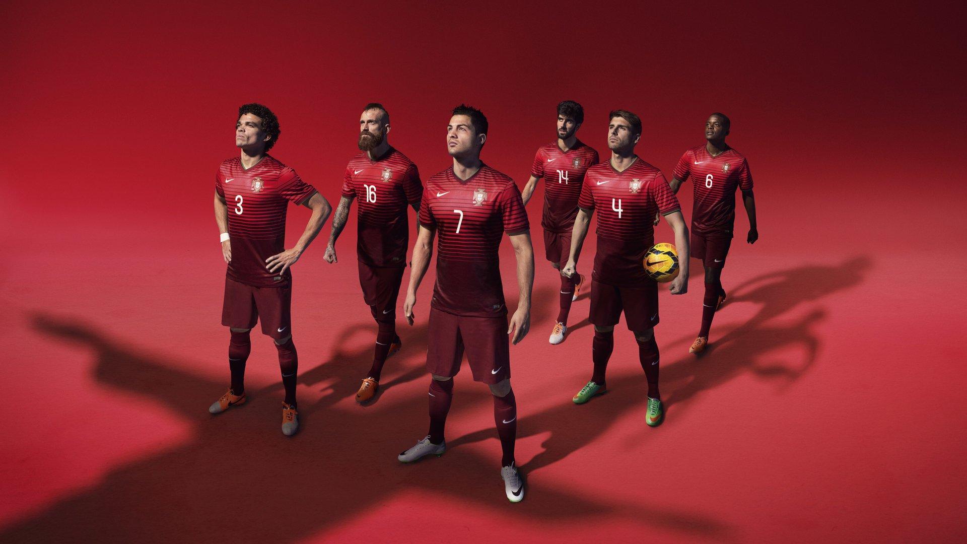 【爱游戏体育】攻防两端全面升级 两大原因助格林季后赛爆发