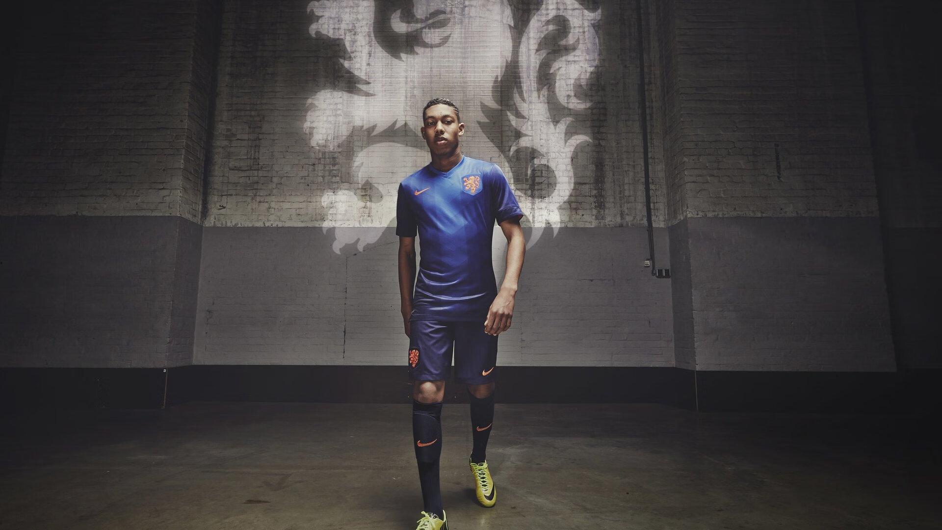 ayx_风城新星闪耀联合中心！20岁小将生涯首秀先发 主帅盛赞，他让我想起巅峰弗朗西斯