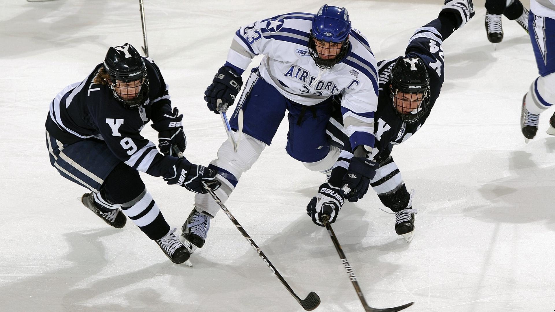 爱游戏中国：克雷深情回忆初见乔丹，父亲带我球员通道苦等 那一刻改变了我的人生